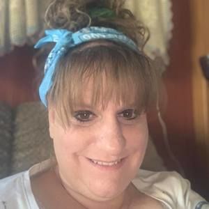 Meet your Posher, Roxanna